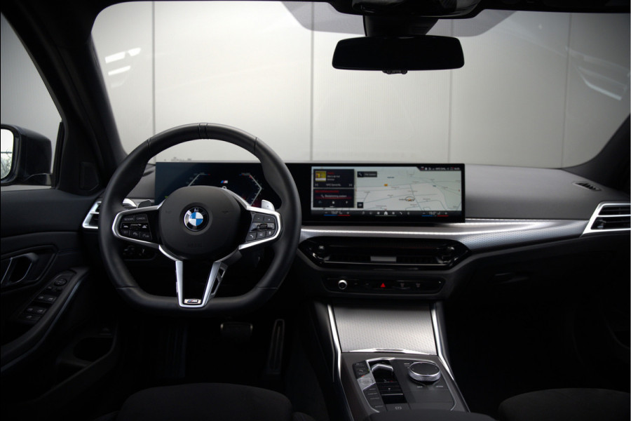 BMW 3 Serie Touring 330i xDrive High Excecutive M Sport | M Performance | Stoelverwarming | Camera | Navigatie | Parkeersensoren | Apple Carplay | Keyless | HIFI | Adaptive Cruise Control | DAB | LED | BTW | Fabrieksgarantie