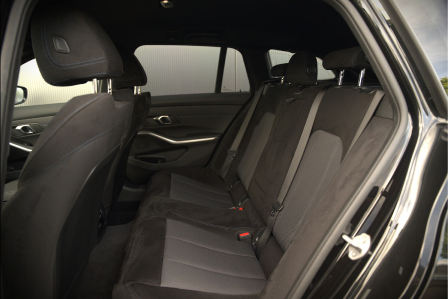 BMW 3 Serie Touring 330i xDrive High Excecutive M Sport | M Performance | Stoelverwarming | Camera | Navigatie | Parkeersensoren | Apple Carplay | Keyless | HIFI | Adaptive Cruise Control | DAB | LED | BTW | Fabrieksgarantie