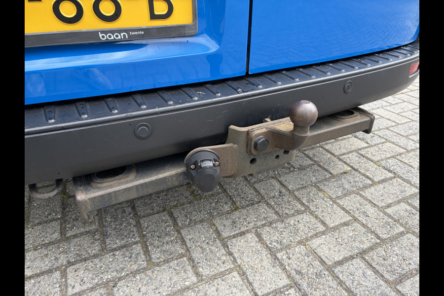 Ford Transit Custom 300 2.0 TDCI 130PK Euro6 L2H1 Trend ✓ navigatie ✓ camera ✓ trekhaak 2800KG ✓ dakdragers