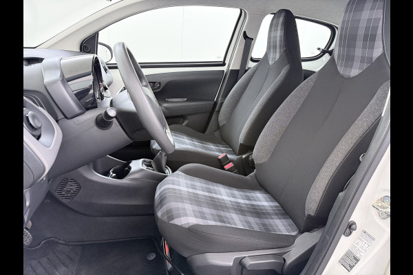 Peugeot 108 1.0 e-VTi 5Drs Airco Bluetooth Elek.Ramen Pack Premium Active Isofix ESP Mistlampen Origineel Nederlanse Auto