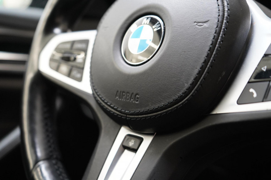 BMW 5 Serie 530e 293pk M Sport Edition | SoH 84% | Leder | Sportstoelen | Elektr.verstl. stoelen | Trekhaak