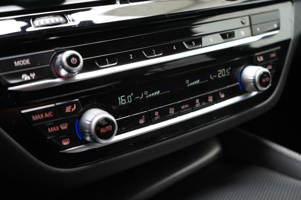 BMW 5 Serie 530e 293pk M Sport Edition | SoH 84% | Leder | Sportstoelen | Elektr.verstl. stoelen | Trekhaak