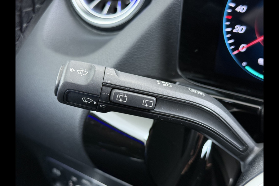 Mercedes-Benz EQA 250 69kWh SOH 97% Lederen Comfortstoel+Verwarmd Camera EASY PACK Elek.Achterklep Navi Ecc Pdc Bus.Solution Luxury Cruise Control High-Perf.-Led Pdc Cruise Control Lmv 18" Isofix DAB Bluetooth Actieve park-assist Dodehoek-assistent Dealeronderhouden 1e Eigenaar