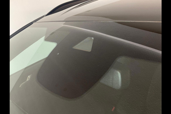 Ford FOCUS Wagon 1.0 EcoBoost Hybrid ST Line Business ECC NAVI CRUISE APPLE CARPLAY TREKHAAK SPORTSTOELEN