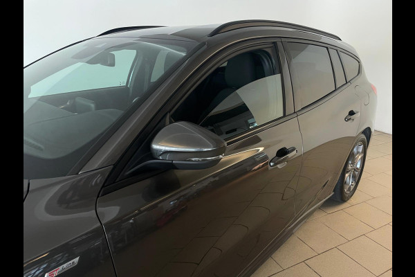Ford FOCUS Wagon 1.0 EcoBoost Hybrid ST Line Business ECC NAVI CRUISE APPLE CARPLAY TREKHAAK SPORTSTOELEN
