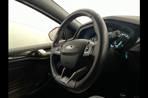 Ford FOCUS Wagon 1.0 EcoBoost Hybrid ST Line Business ECC NAVI CRUISE APPLE CARPLAY TREKHAAK SPORTSTOELEN