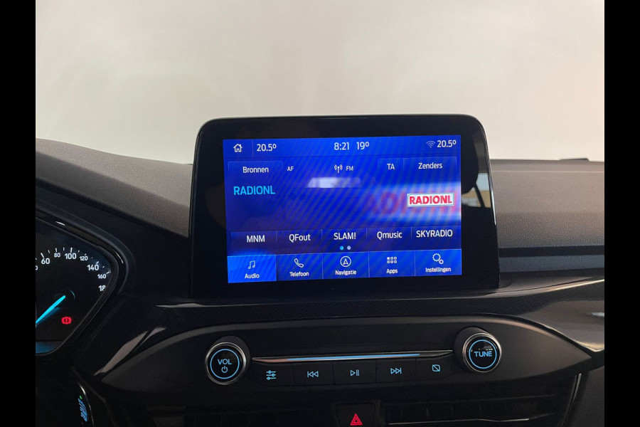 Ford FOCUS Wagon 1.0 EcoBoost Hybrid ST Line Business ECC NAVI CRUISE APPLE CARPLAY TREKHAAK SPORTSTOELEN