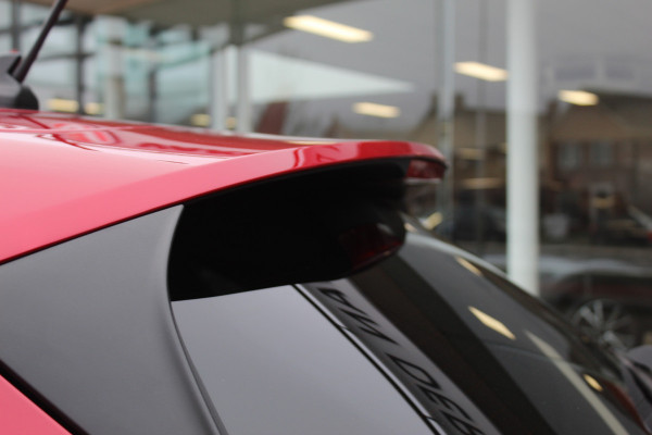 Ford Puma 1.0-125pk EcoBoost Mild-Hybrid Titanium. Fabrieksgarantie t/m 09-05-2027 ! Volautm. airco, stoel-, stuur- en voorraamverwarming, trekhaak, privacy glass, adaptive cruise cntrl, dodehoek assistent, camera, pdc v+a, rij-assistent pakket, winterpakket, metallic lak etc