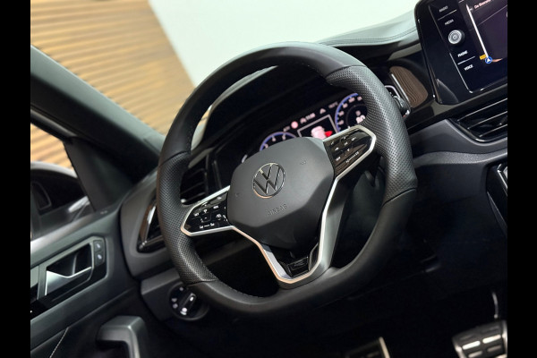 Volkswagen T-Roc 1.5 TSI R-Line DSG | Pano | Massage stoel bestuurder | IQ.Light | ACC | Camera | 19 Inch Misano | 2023