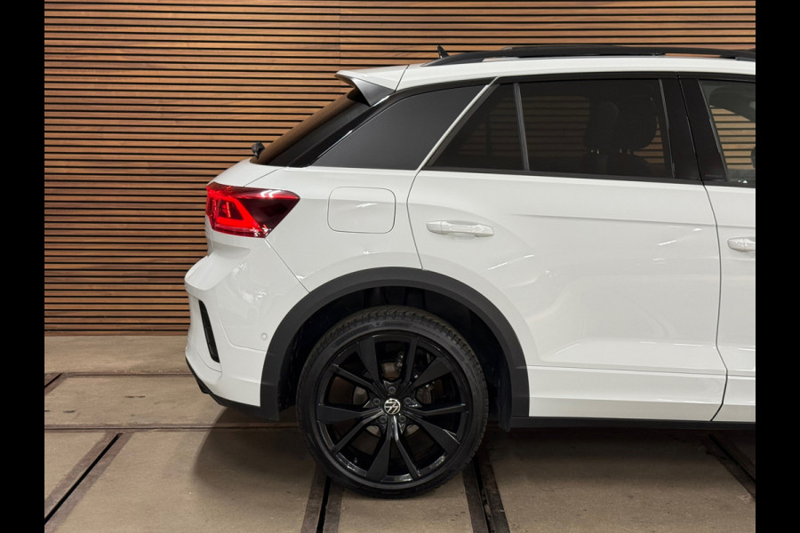 Volkswagen T-Roc 1.5 TSI R-Line DSG | Pano | Massage stoel bestuurder | IQ.Light | ACC | Camera | 19 Inch Misano | 2023