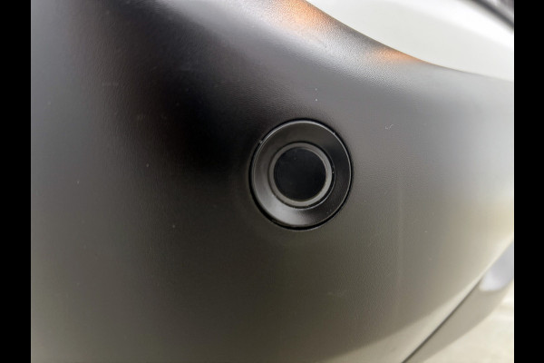 Peugeot Partner 1.2 Benzine 111PK Euro6 Premium / Airco / Navigatie / Cruise-ctr. / Schuifdeur + Raam / Radio multimedia / Apk 08-2027