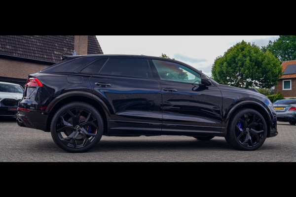 Audi RSQ8 4.0 TFSI RS Q8 Quattro | Massage | Carbon | Alcantara | Stoelkoeling/verwarming | Bang&Olufsen | Memory | 23 inch | NAP