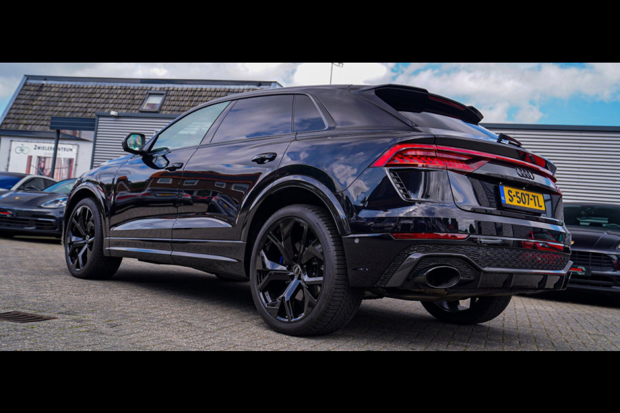 Audi RSQ8 4.0 TFSI RS Q8 Quattro | Massage | Carbon | Alcantara | Stoelkoeling/verwarming | Bang&Olufsen | Memory | 23 inch | NAP