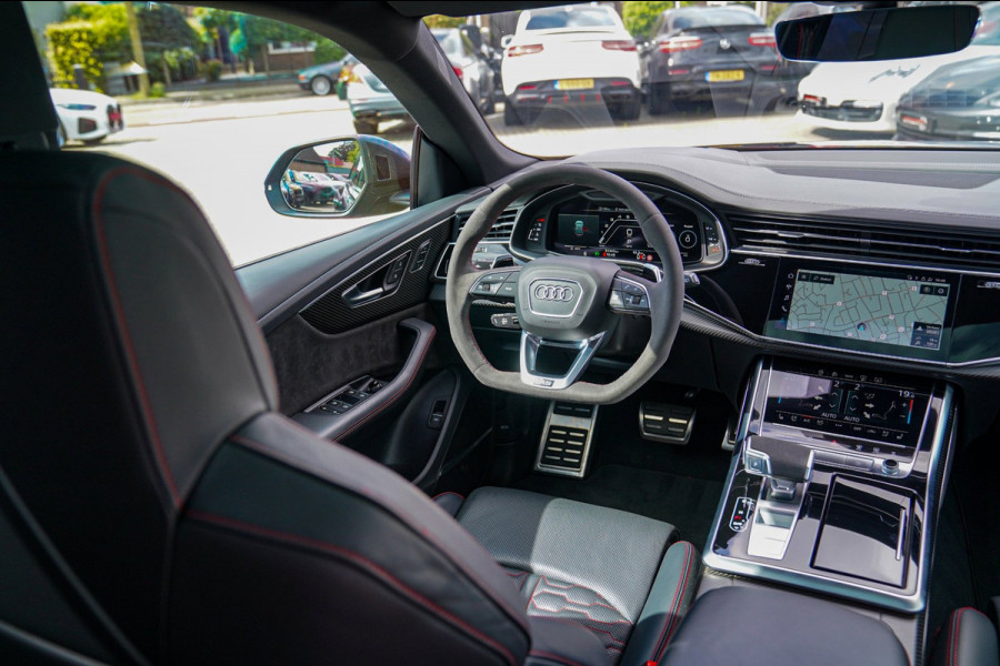 Audi RSQ8 4.0 TFSI RS Q8 Quattro | Massage | Carbon | Alcantara | Stoelkoeling/verwarming | Bang&Olufsen | Memory | 23 inch | NAP