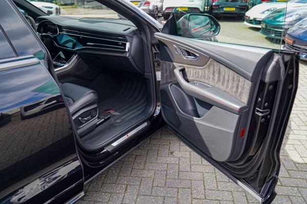 Audi RSQ8 4.0 TFSI RS Q8 Quattro | Massage | Carbon | Alcantara | Stoelkoeling/verwarming | Bang&Olufsen | Memory | 23 inch | NAP