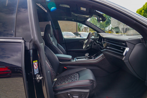Audi RSQ8 4.0 TFSI RS Q8 Quattro | Massage | Carbon | Alcantara | Stoelkoeling/verwarming | Bang&Olufsen | Memory | 23 inch | NAP
