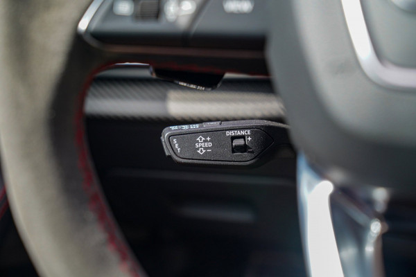 Audi RSQ8 4.0 TFSI RS Q8 Quattro | Massage | Carbon | Alcantara | Stoelkoeling/verwarming | Bang&Olufsen | Memory | 23 inch | NAP