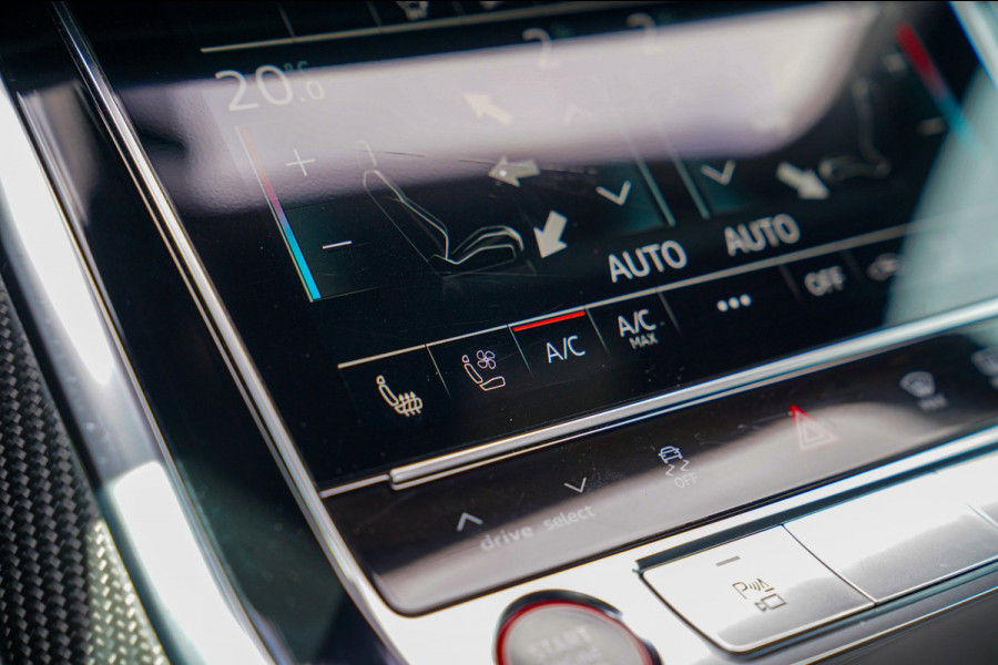 Audi RSQ8 4.0 TFSI RS Q8 Quattro | Massage | Carbon | Alcantara | Stoelkoeling/verwarming | Bang&Olufsen | Memory | 23 inch | NAP