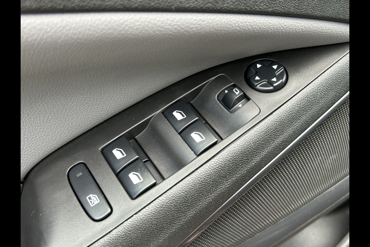 Opel Crossland X BWJ 2019 | 1.2T 111 PK Innovation AUTOMAAT | | TREKHAAK | LEDER/STOF | STOEL&STUURVERW | CAMERA | NAVI | CLIMA | CRUISE | CARPLAY + ANDROID | LMV | PDC