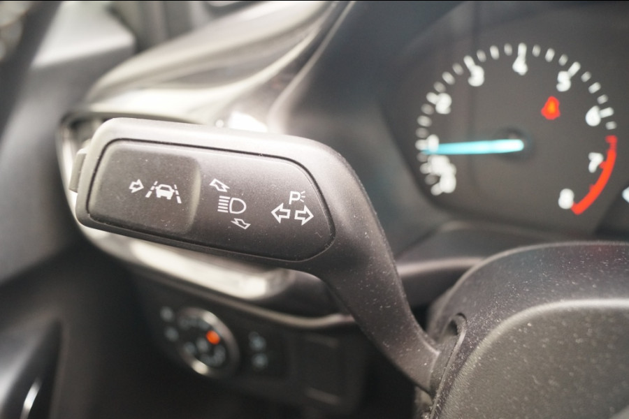 Ford Puma 1.0 EcoBoost 124pk Hybrid Titanium -NAVI-PDC-CAM-LMV-