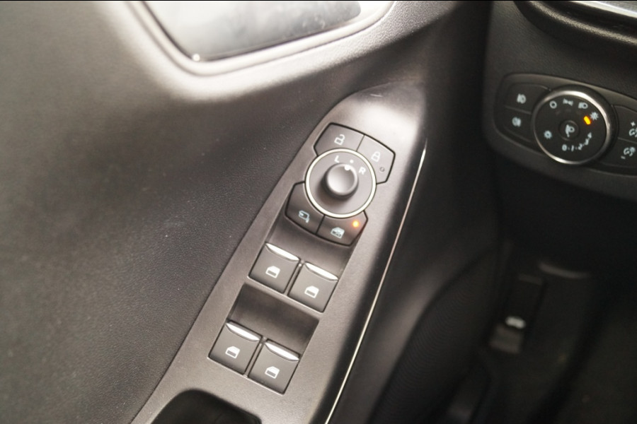 Ford Puma 1.0 EcoBoost 124pk Hybrid Titanium -NAVI-PDC-CAM-LMV-