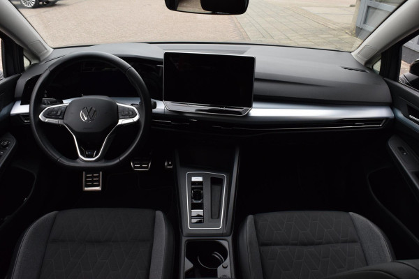 Volkswagen Golf 1.5 eTSI Goal|ACC|Stoel+stuurverw.|Carplay|Sfeer