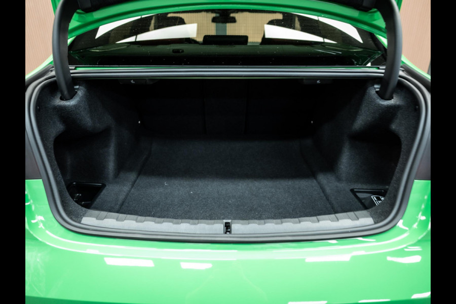 BMW 3 Serie M3 CS | Akra | 551 PK | Carbon Kuipstoelen | Harman Kardon  |