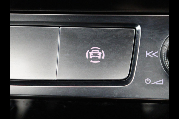 Audi e-tron Sportback 50 quattro S edition 71 kWh | SOH 90.4 | Panoramadak | Adaptive cruise | Matrix LED | Elek. Stoelen | Memory | Stoelverwarming | Camera | DAB |