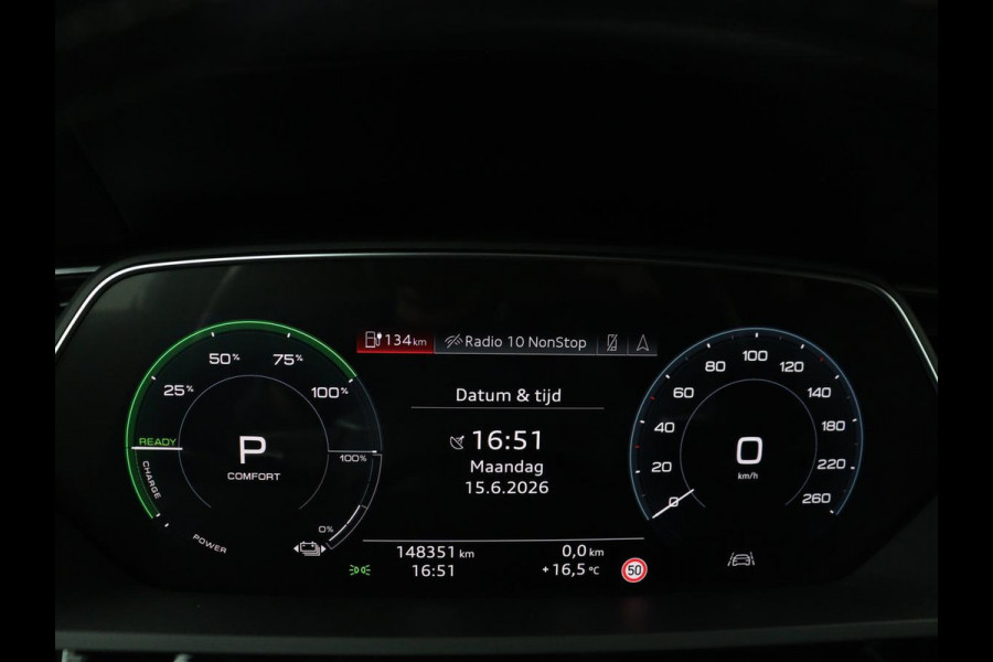Audi e-tron Sportback 50 quattro S edition 71 kWh | SOH 90.4 | Panoramadak | Adaptive cruise | Matrix LED | Elek. Stoelen | Memory | Stoelverwarming | Camera | DAB |