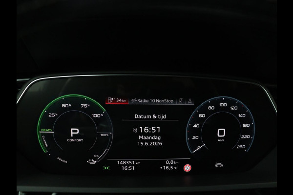 Audi e-tron Sportback 50 quattro S edition 71 kWh | SOH 90.4 | Panoramadak | Adaptive cruise | Matrix LED | Elek. Stoelen | Memory | Stoelverwarming | Camera | DAB |