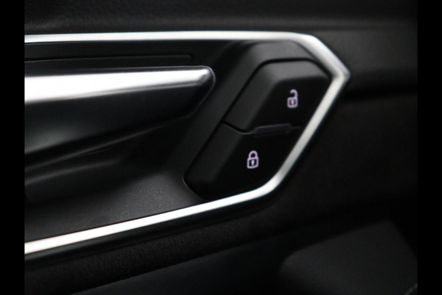 Audi e-tron Sportback 50 quattro S edition 71 kWh | SOH 90.4 | Panoramadak | Adaptive cruise | Matrix LED | Elek. Stoelen | Memory | Stoelverwarming | Camera | DAB |