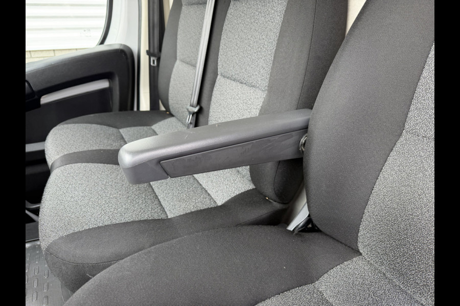 Fiat Ducato 30 2.3 MultiJet L2H2 / vaste prijs rijklaar € 14.950 ex btw / lease vanaf € 252 / lichtmetalen velgen / cruise en climate control / trekhaak / camera / euro 6 / navi