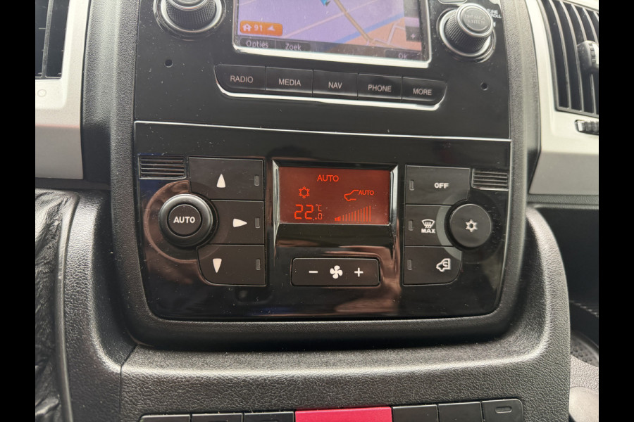 Fiat Ducato 30 2.3 MultiJet L2H2 / vaste prijs rijklaar € 14.950 ex btw / lease vanaf € 252 / lichtmetalen velgen / cruise en climate control / trekhaak / camera / euro 6 / navi