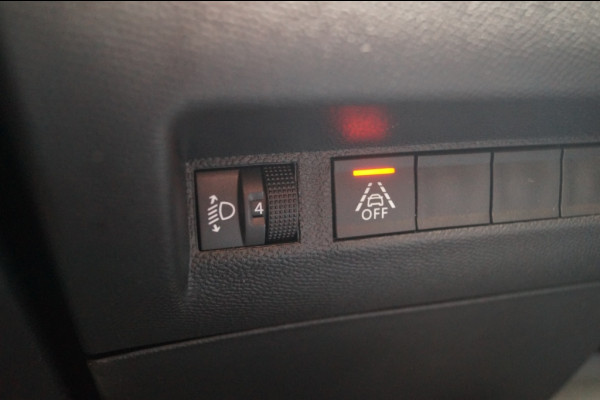 Peugeot 2008 1.2 PureTech 130pk Allure Pack -NAVI-TREKHAAK-ECC-PDC-