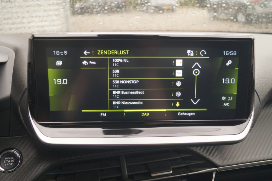 Peugeot 2008 1.2 PureTech 130pk Allure Pack -NAVI-TREKHAAK-ECC-PDC-