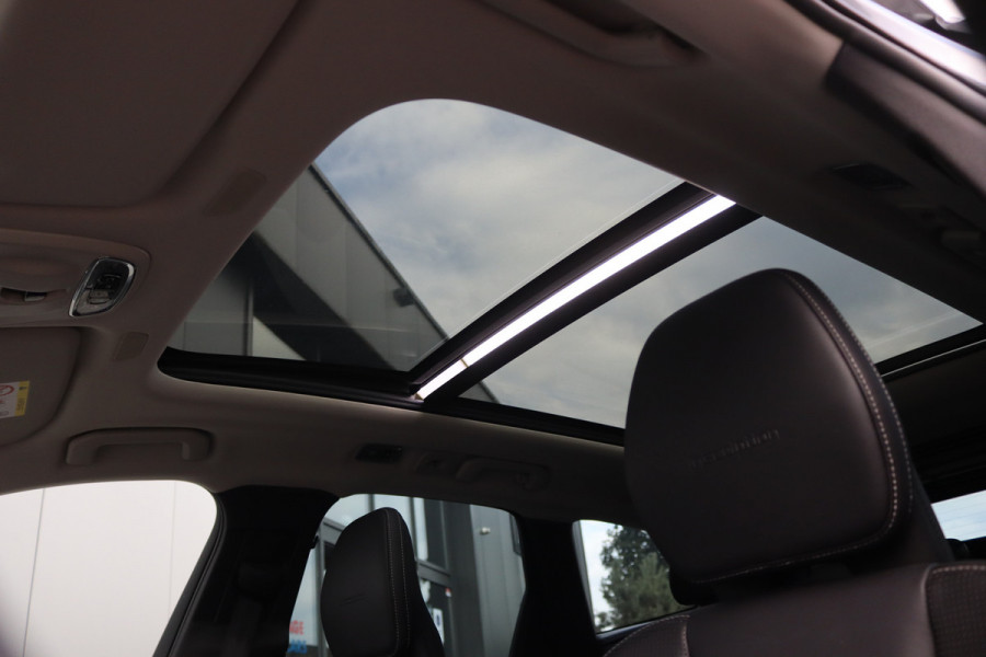 Volvo XC60 2.0 T8 Twin Engine AWD Inscription Pano-dak/Trekhaak/Memory-stoel/360-camera/Stoelverwarming