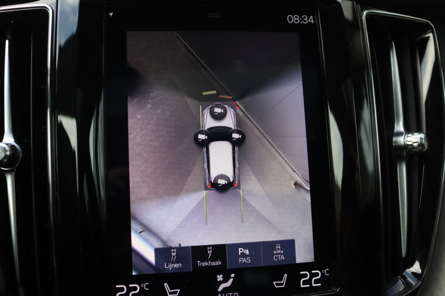 Volvo XC60 2.0 T8 Twin Engine AWD Inscription Pano-dak/Trekhaak/Memory-stoel/360-camera/Stoelverwarming