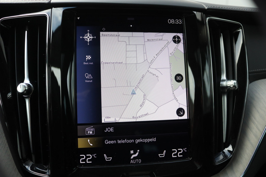 Volvo XC60 2.0 T8 Twin Engine AWD Inscription Pano-dak/Trekhaak/Memory-stoel/360-camera/Stoelverwarming