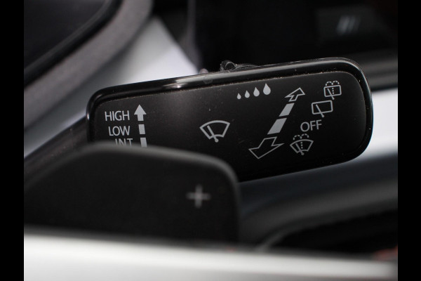 Seat Ibiza 1.0 EcoTSI 110pk DSG FR Navigatie Apple Carplay/Android Auto Climate Control Camera Adaptive Cruise Control