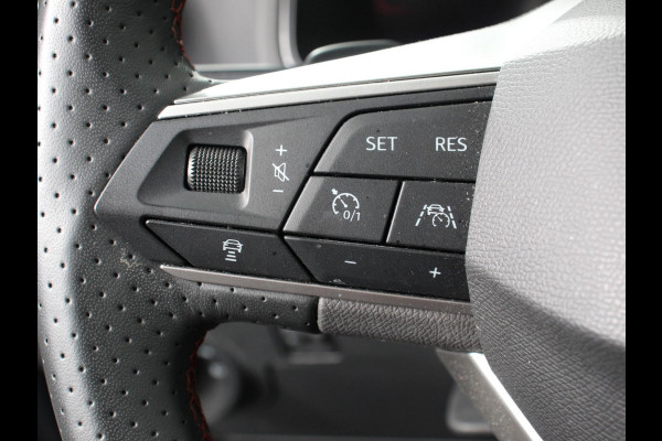 Seat Ibiza 1.0 EcoTSI 110pk DSG FR Navigatie Apple Carplay/Android Auto Climate Control Camera Adaptive Cruise Control
