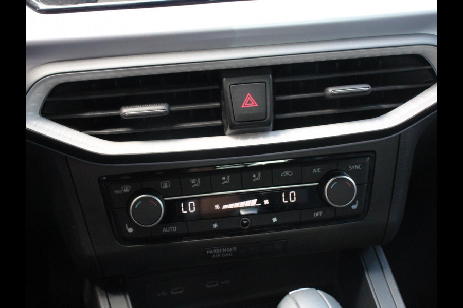 Seat Ibiza 1.0 EcoTSI 110pk DSG FR Navigatie Apple Carplay/Android Auto Climate Control Camera Adaptive Cruise Control