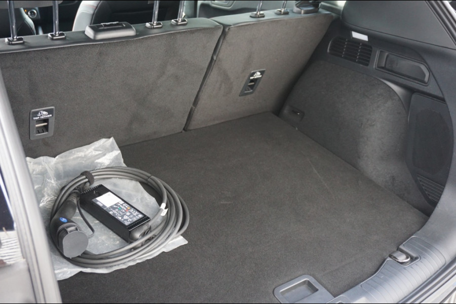 Ford Kuga 225PK PHEV ST-Line X ALLSEASONS | WINTERPACK | SPORTIEF