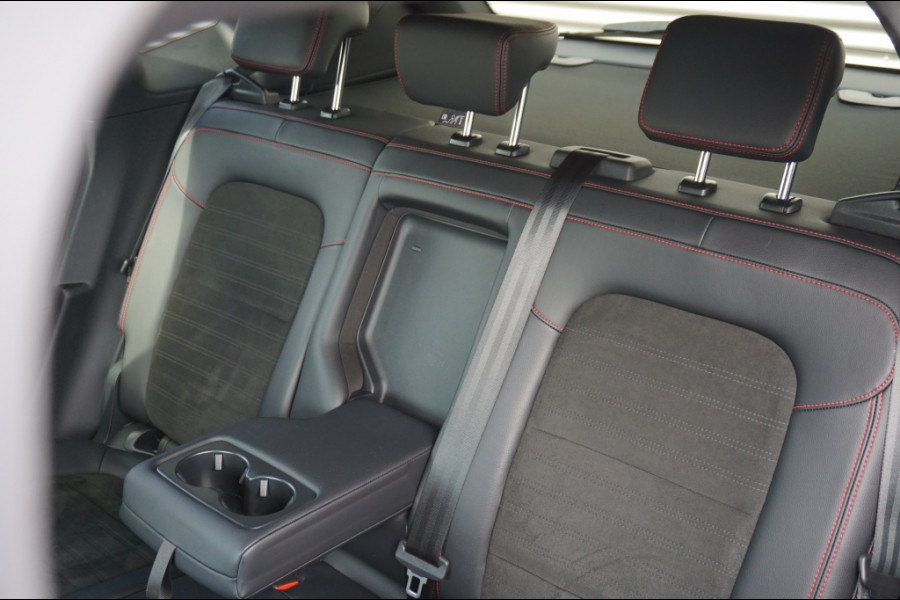 Ford Kuga 225PK PHEV ST-Line X ALLSEASONS | WINTERPACK | SPORTIEF