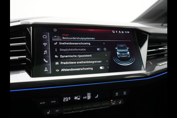 Audi Q4 e-tron 45 Quattro S Line 82 kWh 265pk Dealer O.H. | Trekhaak Af Fabriek | Panodak | Adaptive Cruise | Camera | Sportstoelen Memory & Verwarmd | Sfeerverlichting | Keyless | Navigatie | DAB |