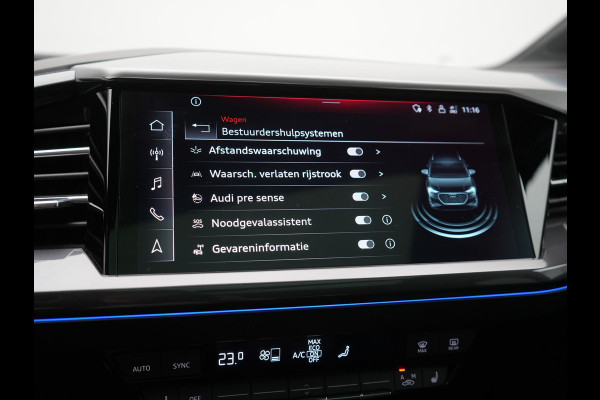 Audi Q4 e-tron 45 Quattro S Line 82 kWh 265pk Dealer O.H. | Trekhaak Af Fabriek | Panodak | Adaptive Cruise | Camera | Sportstoelen Memory & Verwarmd | Sfeerverlichting | Keyless | Navigatie | DAB |