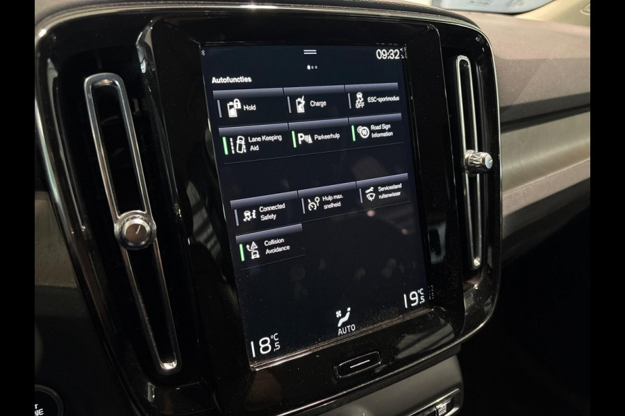 Volvo XC40 T5 Aut. Plug-in Hybrid Inscription Leder Parkassist 262pk