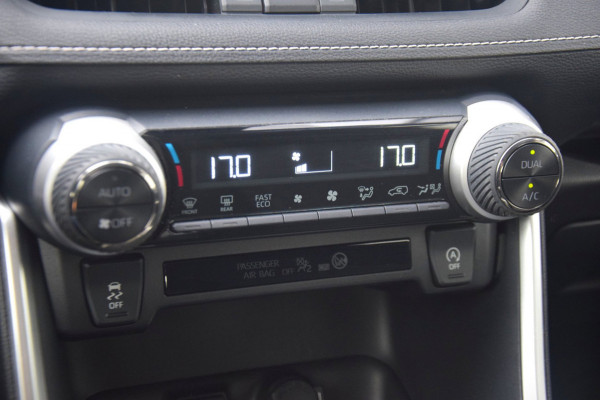Toyota RAV4 2.0 VVT-iE Business TREKHAAK/2000KG TREKGEWICHT/APPLE CARPLAY/LED KOPLAMPEN