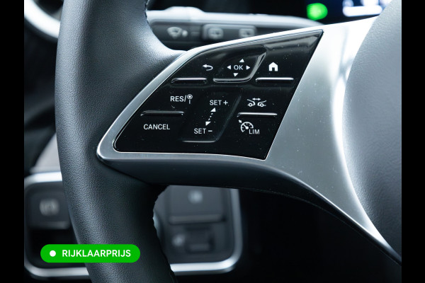 Mercedes-Benz A-Klasse 250 e Business Solution Luxury 218 PK | Adaptieve Cruise | Stoel- & Stuurverwarming | Camara | Navigatie | App. connect | Climate control | Automatisch inparkeren