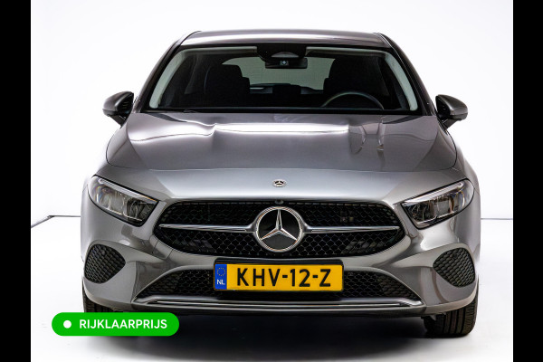 Mercedes-Benz A-Klasse 250 e Business Solution Luxury 218 PK | Adaptieve Cruise | Stoel- & Stuurverwarming | Camara | Navigatie | App. connect | Climate control | Automatisch inparkeren