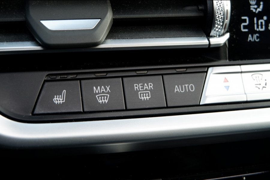 BMW X3 xDrive20i High Ex. Hybride / INCL. 12 mnd BOVAG